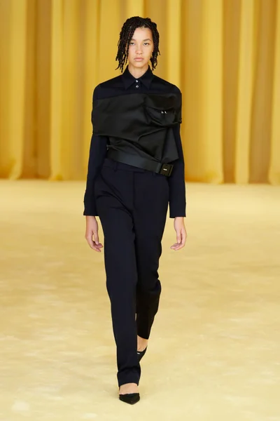 Look 31